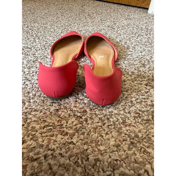 Madden Girl Coral Laser Cut Pointed Toe Flats Size 8.5 - Picture 4 of 6